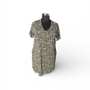 Terra & Sky V-Neck long T-shirt Abstract print pockets Oversized Cotton SZ16-18w